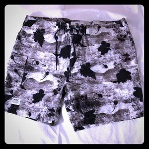 Wesc board short